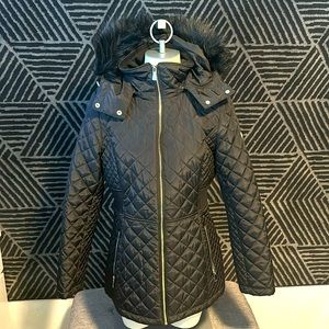 Calvin Klein Black & Silver Puffer Jacket with Removable Faux Fur Hood Size M